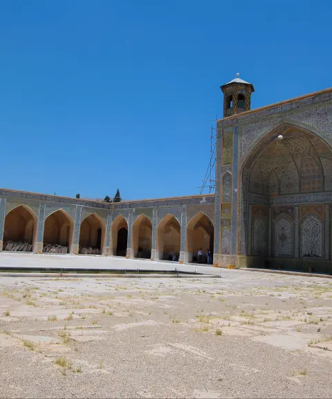 مسجد وکیل، فارس