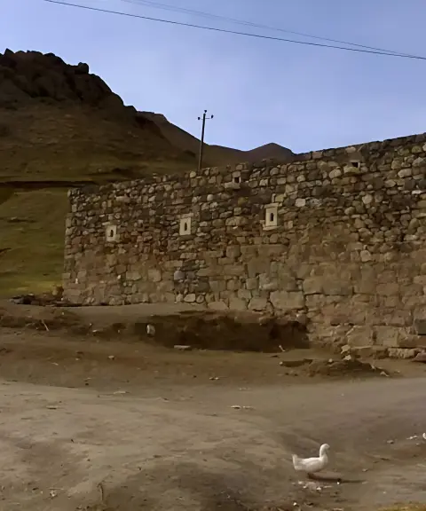 کلیسای مریم مقدس قریس، آذربایجان غربی