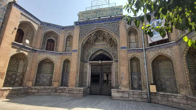 مسجد سپهسالار - تصویر 2