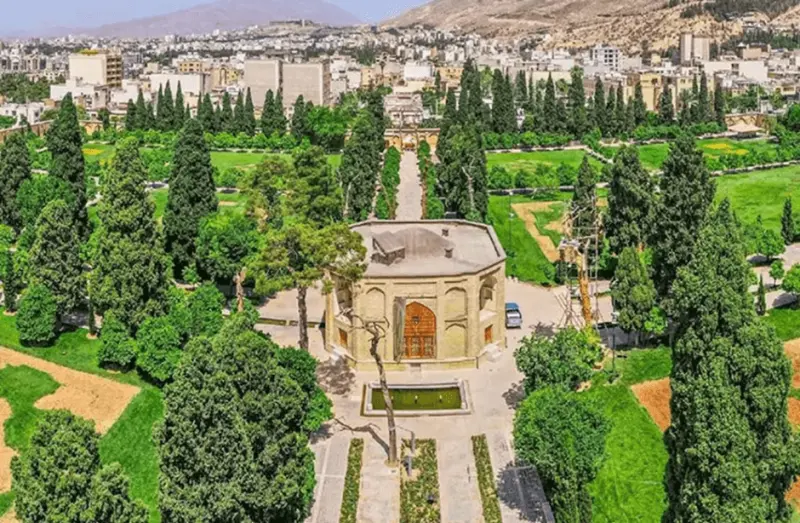 باغ جهان‌نما - تصویر 1
