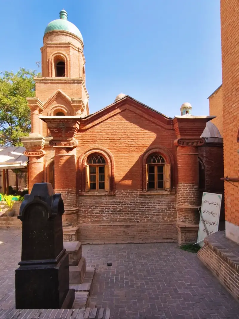 کلیسای کانتور - تصویر 1