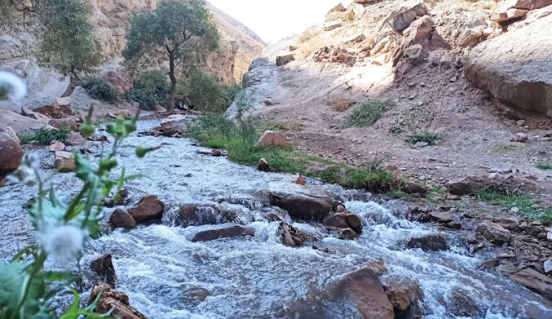 آبشار آبگرم کلات - تصویر 1