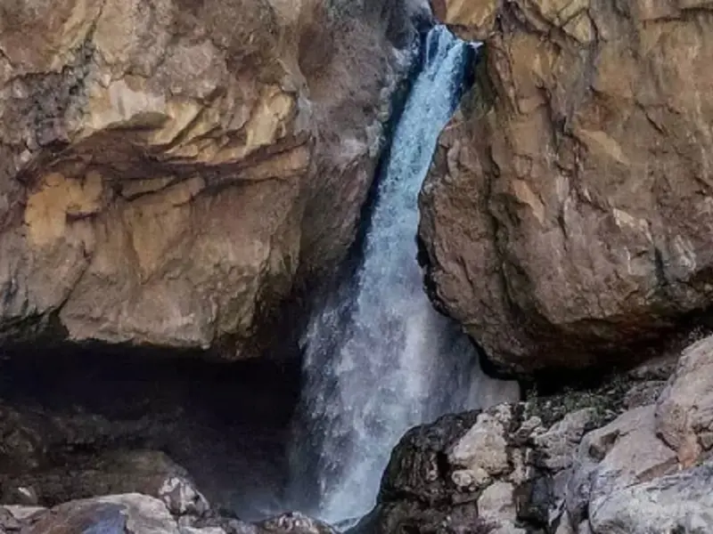 آبشار کرکبود - تصویر 2