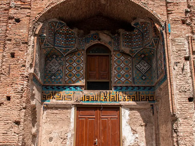 مشهد میر بزرگ - تصویر 2