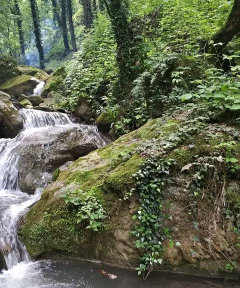 آبشار جوزک، گلستان