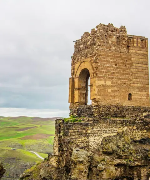 قلعه ضحاک، آذربایجان شرقی