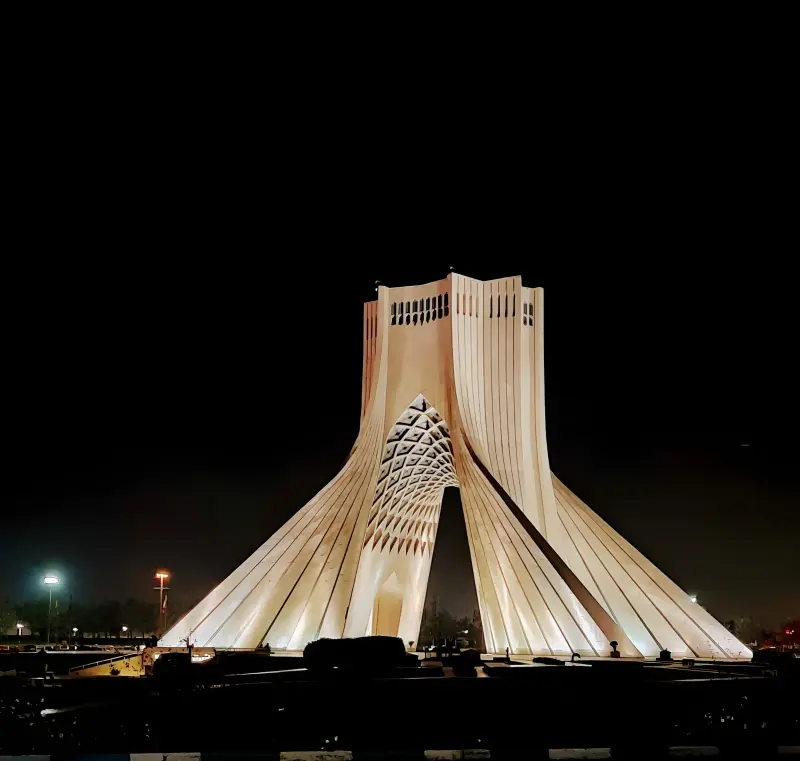 میدان آزادی - تصویر 3