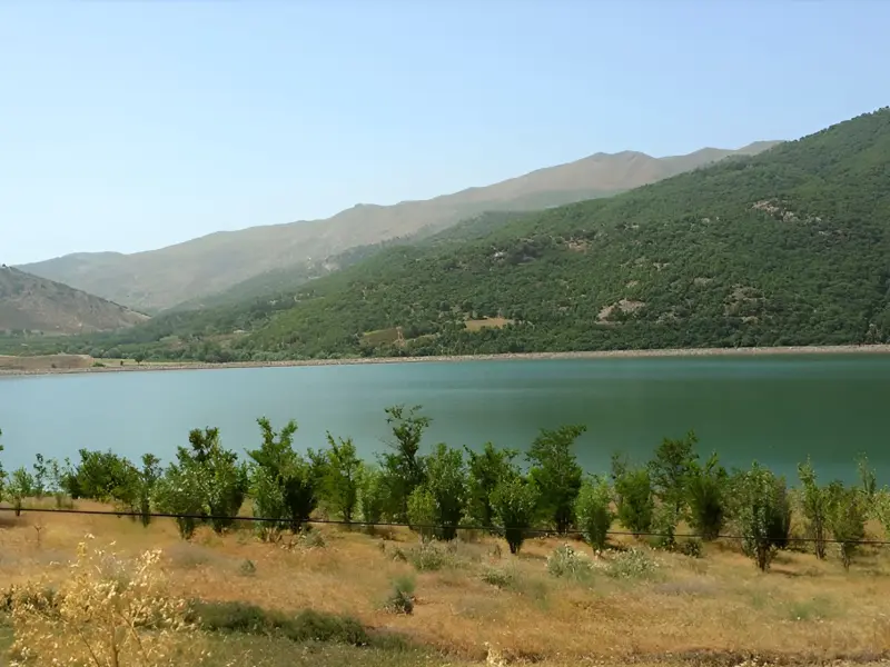 دریاچه سد بانه - تصویر 2