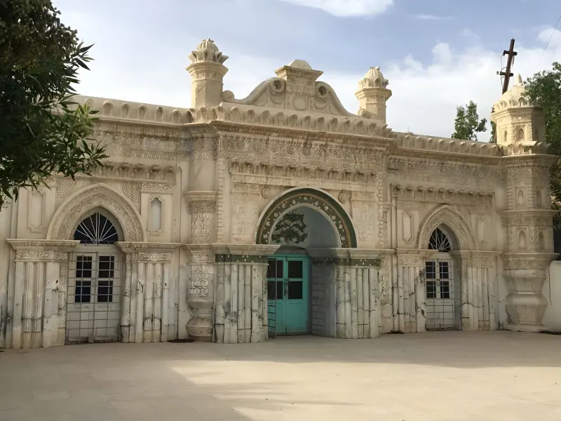 مسجد رنگونی‌ها - تصویر 1