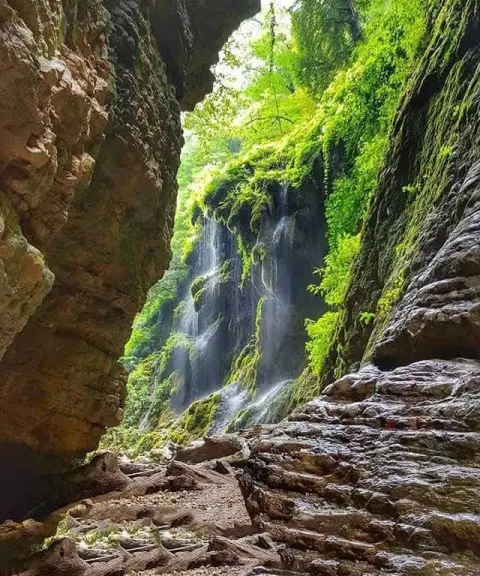 آبشار بهشت باران، گلستان