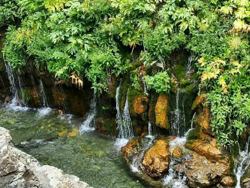 آبشار هفت چشمه
