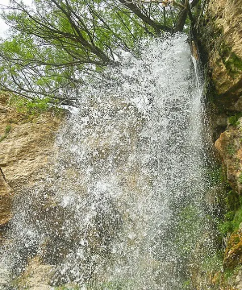 آبشار چناقچی، مرکزی