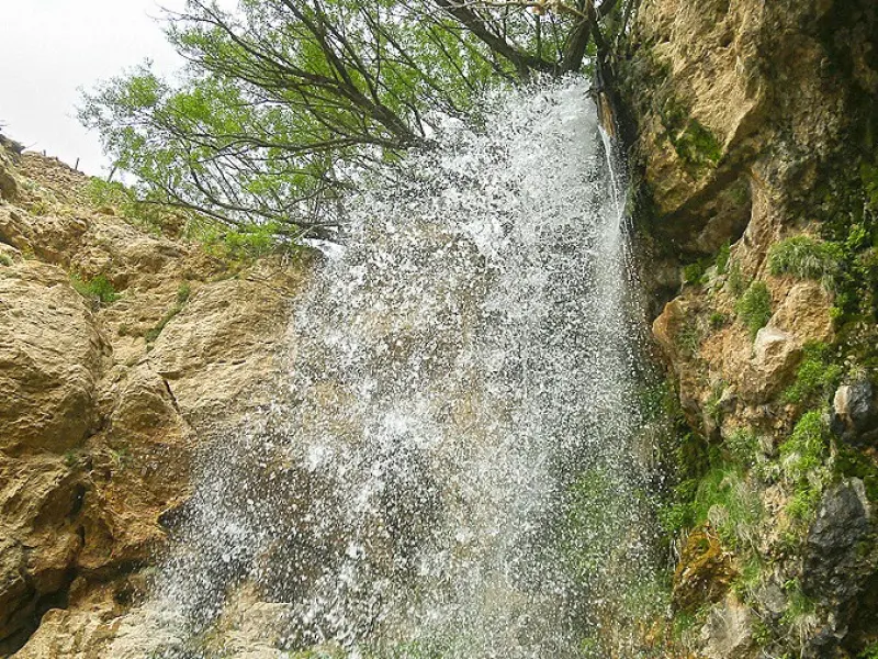 آبشار چناقچی