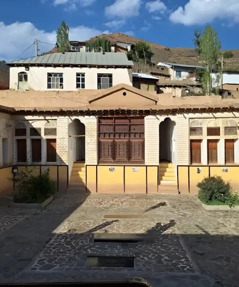 خانه نیما یوشیج، مازندران