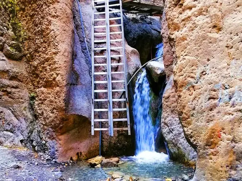 آبشار قره سو